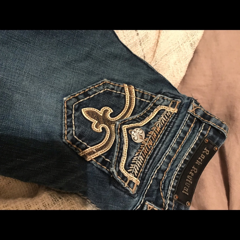 Rock revival boot cut jeans!